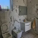 Geste Haus Semesterbostad Shkodër