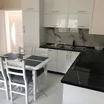 Semesterbostad Geste Haus Shkodër
