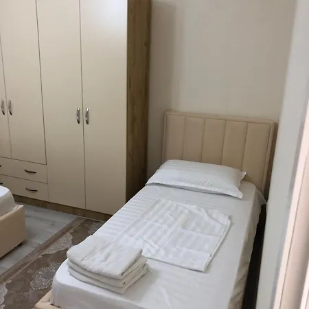 Geste Haus Nyaraló *