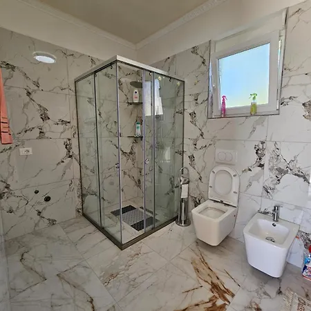 Ferienhaus Geste Haus Shkodra